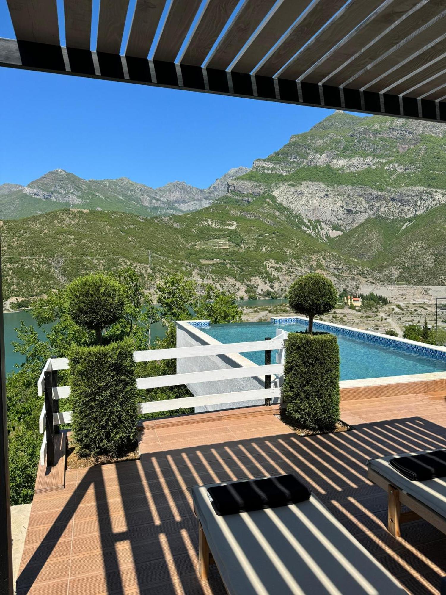 Koman Paradise By Romina Shkoder Exterior photo